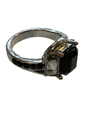 Emerald Cut Onyx Silver Toned Signature Ring Sz 6.5 US Fashion Jewelry Womens